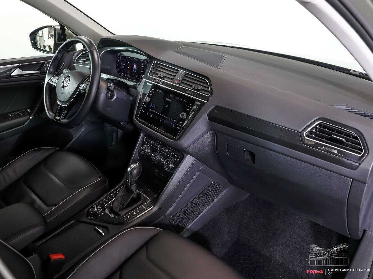 Купить Volkswagen Tiguan с пробегом. Фото: #7