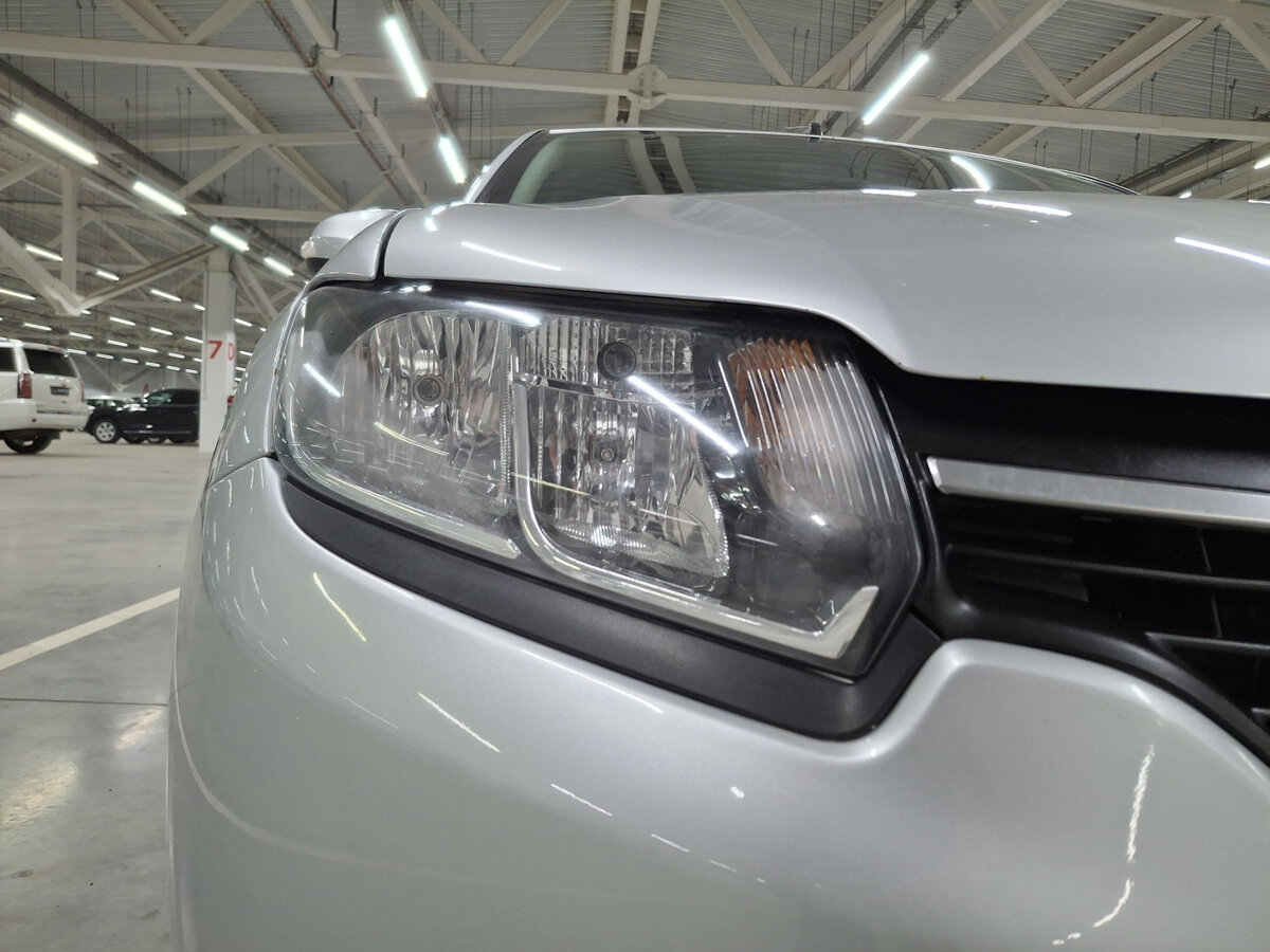 Купить Renault Logan с пробегом. Фото: #15