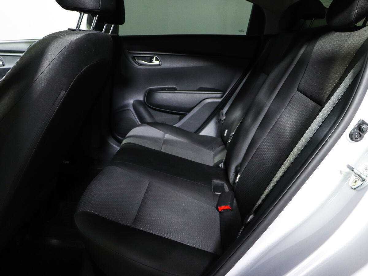 Купить Kia Rio с пробегом. Фото: #7