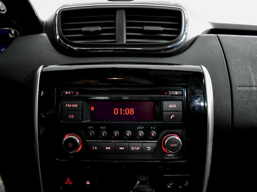 Купить Nissan Terrano с пробегом. Фото: #9