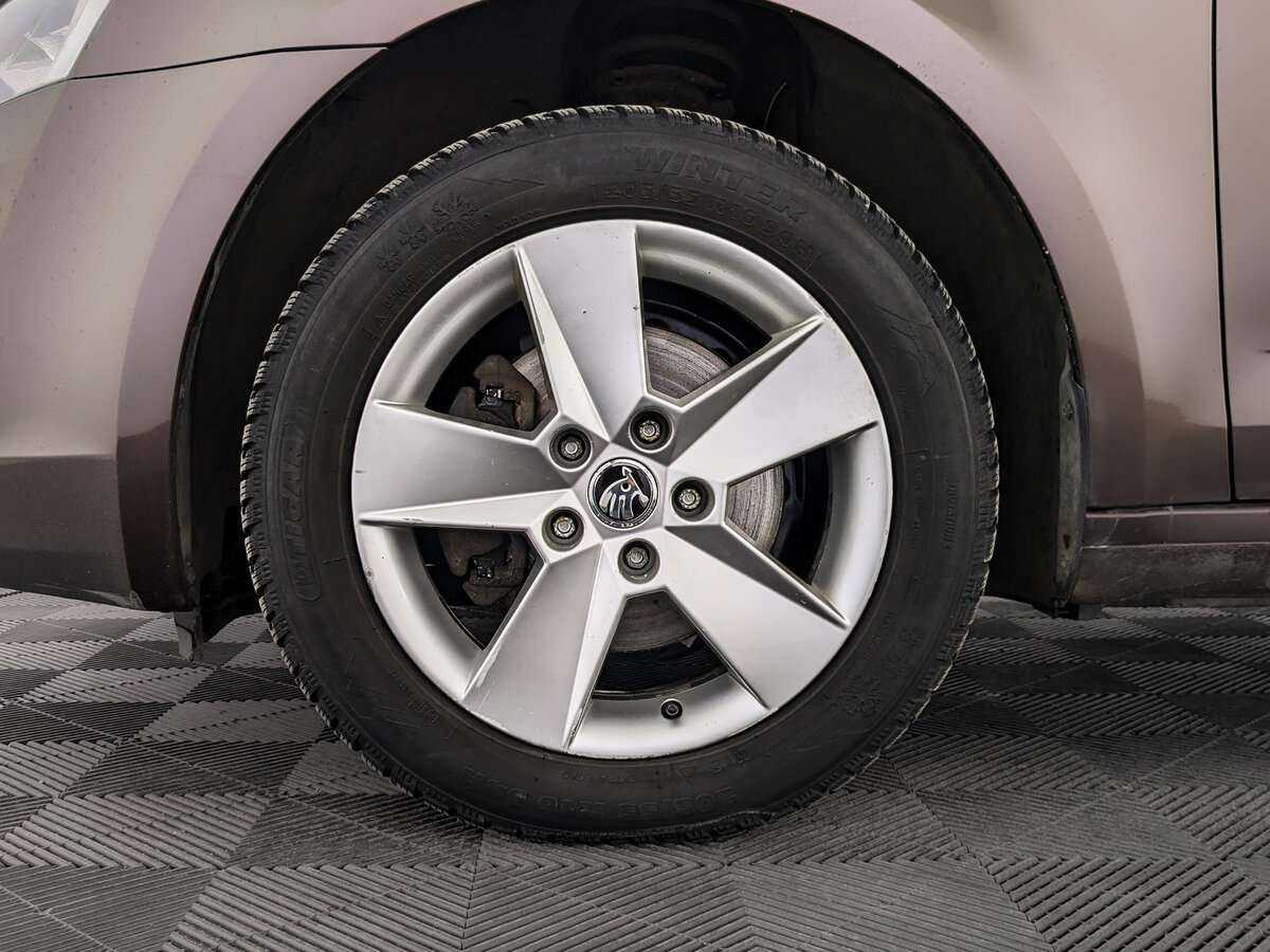 Купить Skoda Octavia с пробегом. Фото: #11