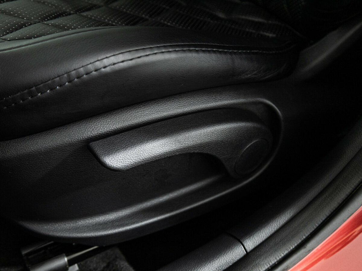 Купить Kia Ceed с пробегом. Фото: #21