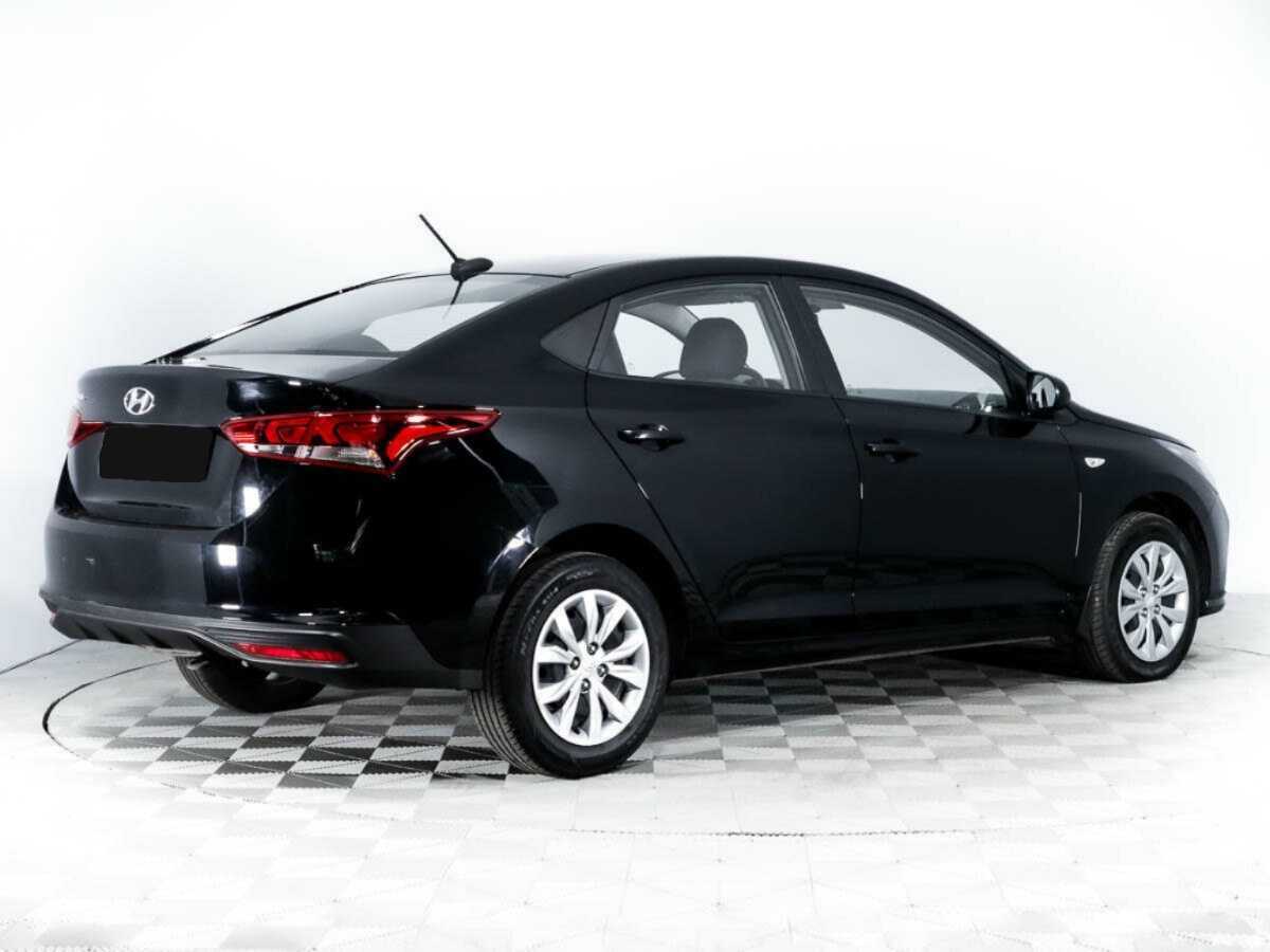 Купить Hyundai Solaris с пробегом. Фото: #4