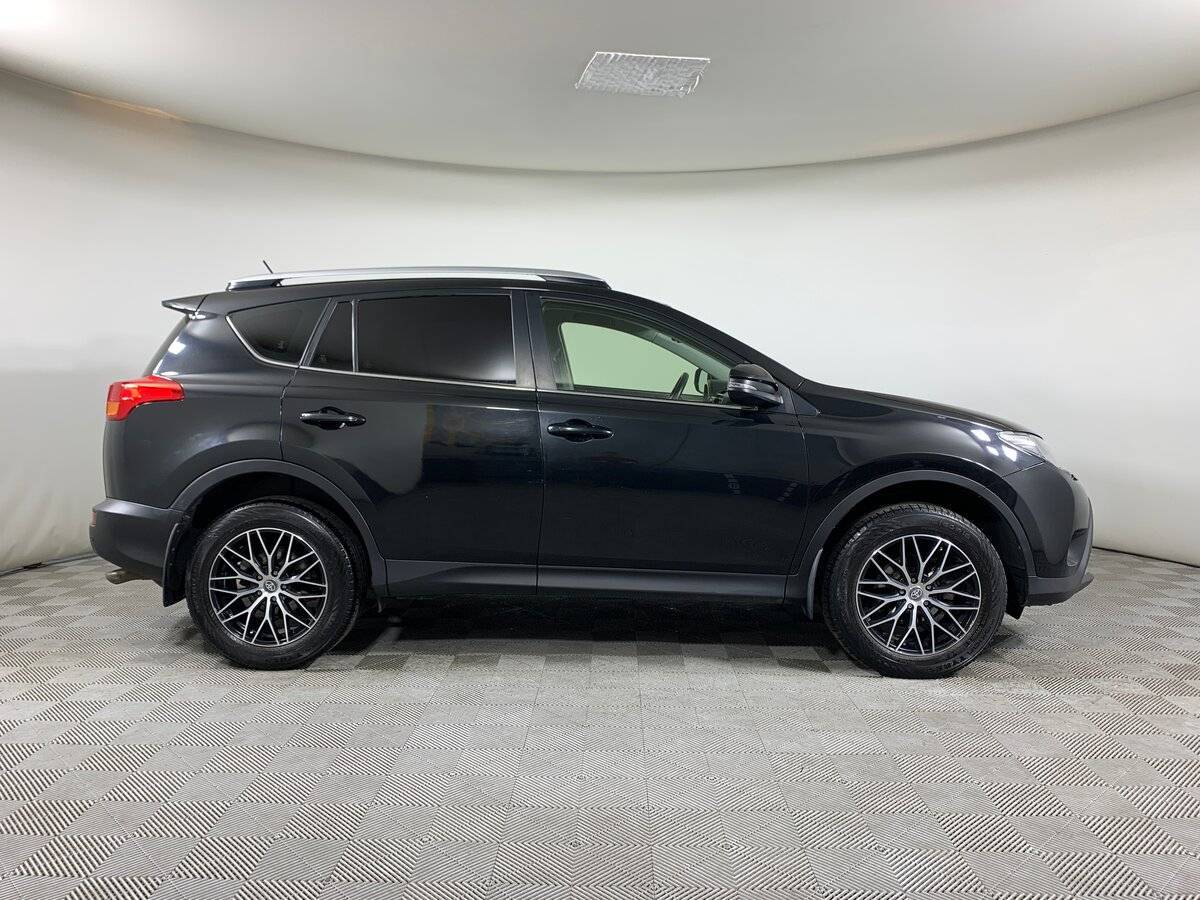 Купить Toyota RAV4 с пробегом. Фото: #3