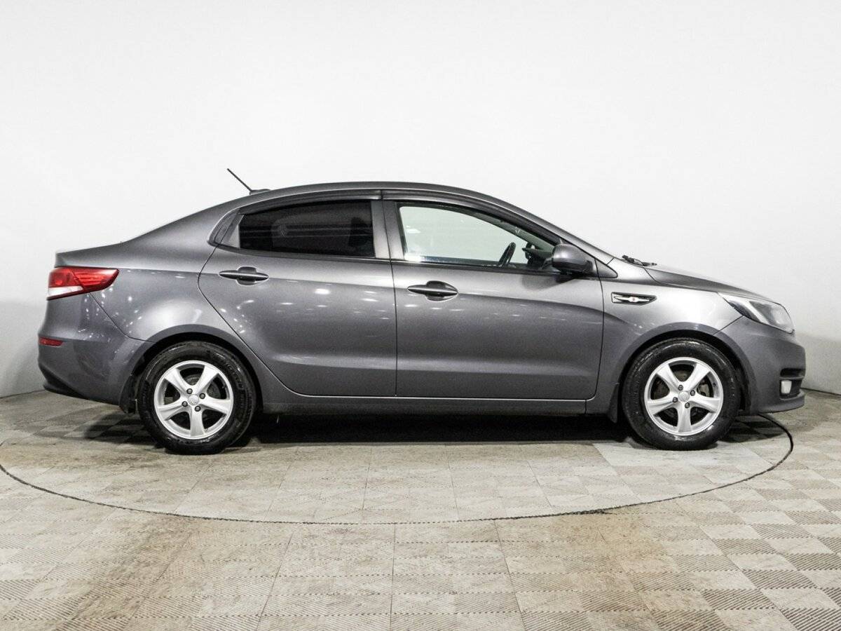 Купить Kia Rio с пробегом. Фото: #3