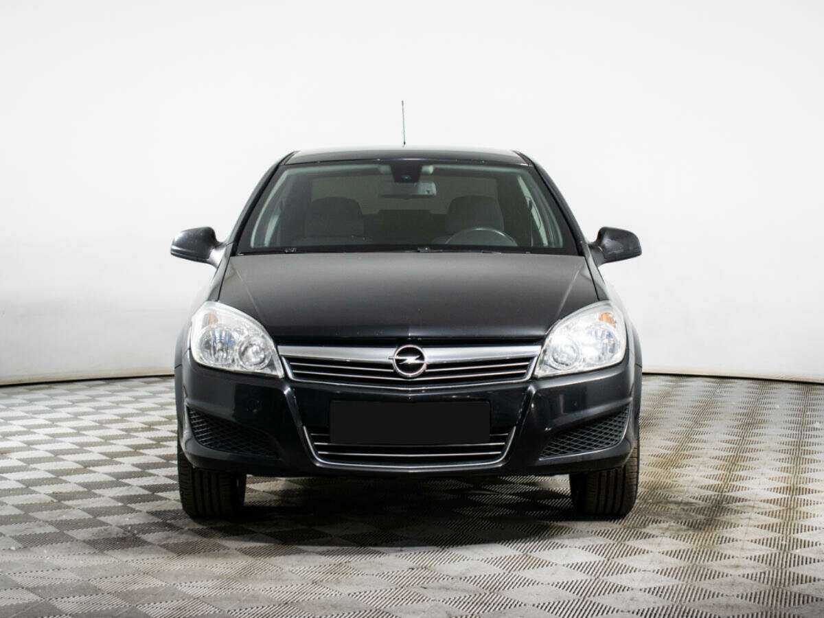 Купить Opel Astra с пробегом. Фото: #1