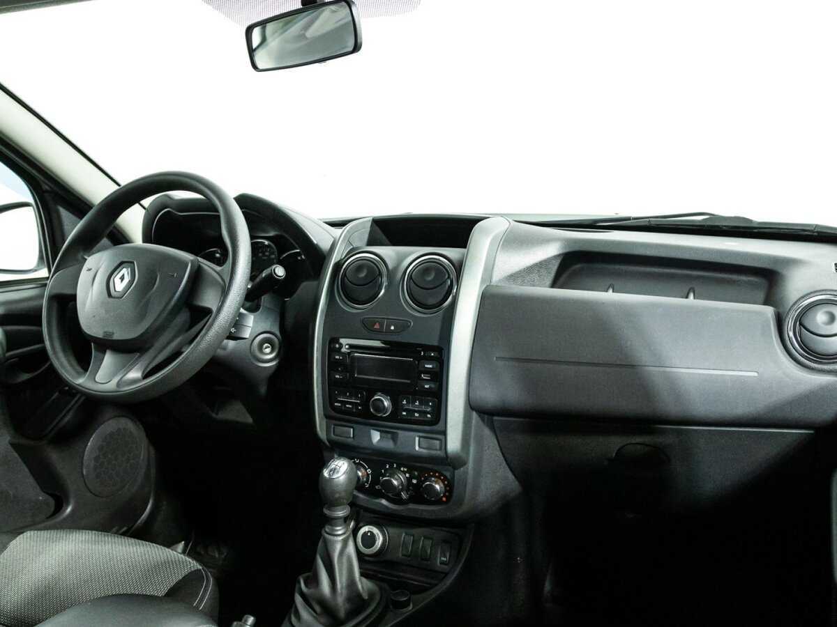 Купить Renault Duster с пробегом. Фото: #8