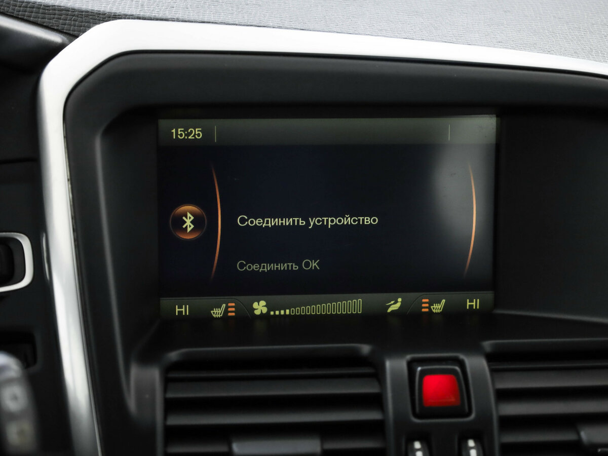 Купить Volvo XC60 с пробегом. Фото: #11