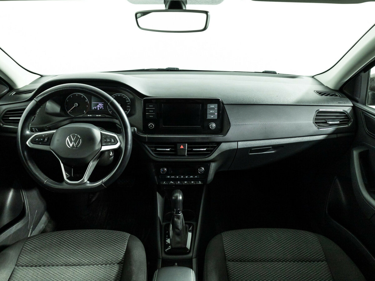 Купить Volkswagen Polo с пробегом. Фото: #12