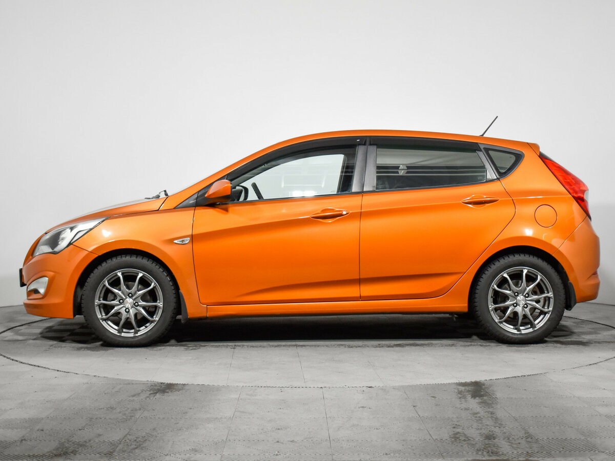 Купить Hyundai Solaris с пробегом. Фото: #7