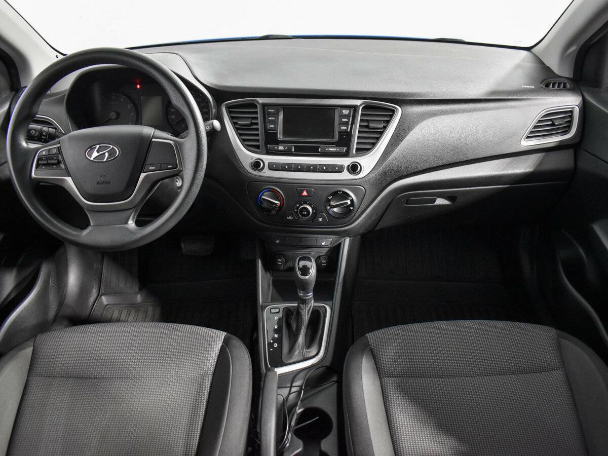 Купить Hyundai Solaris с пробегом. Фото: #12