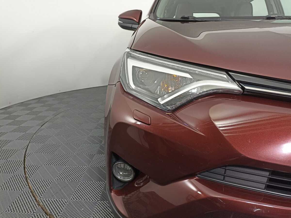 Купить Toyota RAV4 с пробегом. Фото: #16