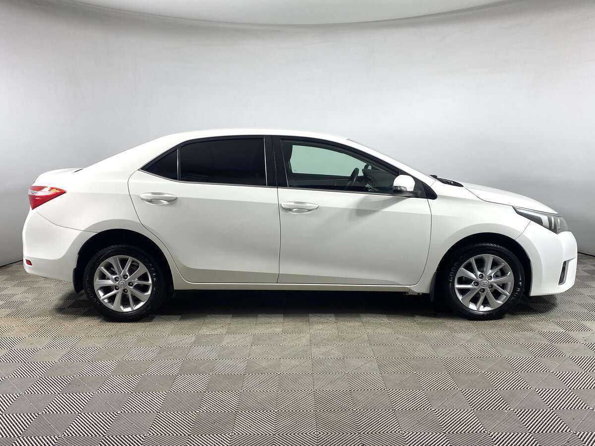 Купить Toyota Corolla с пробегом. Фото: #3