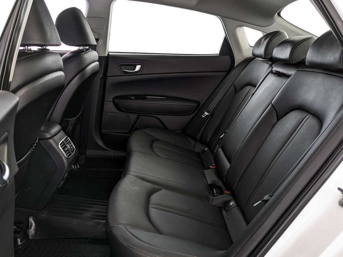 Купить Kia Optima с пробегом. Фото: #16