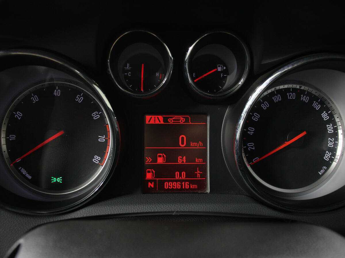 Купить Opel Mokka с пробегом. Фото: #10