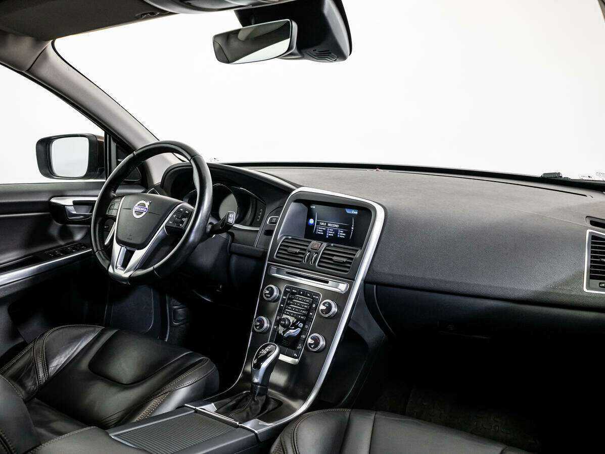 Купить Volvo XC60 с пробегом. Фото: #6