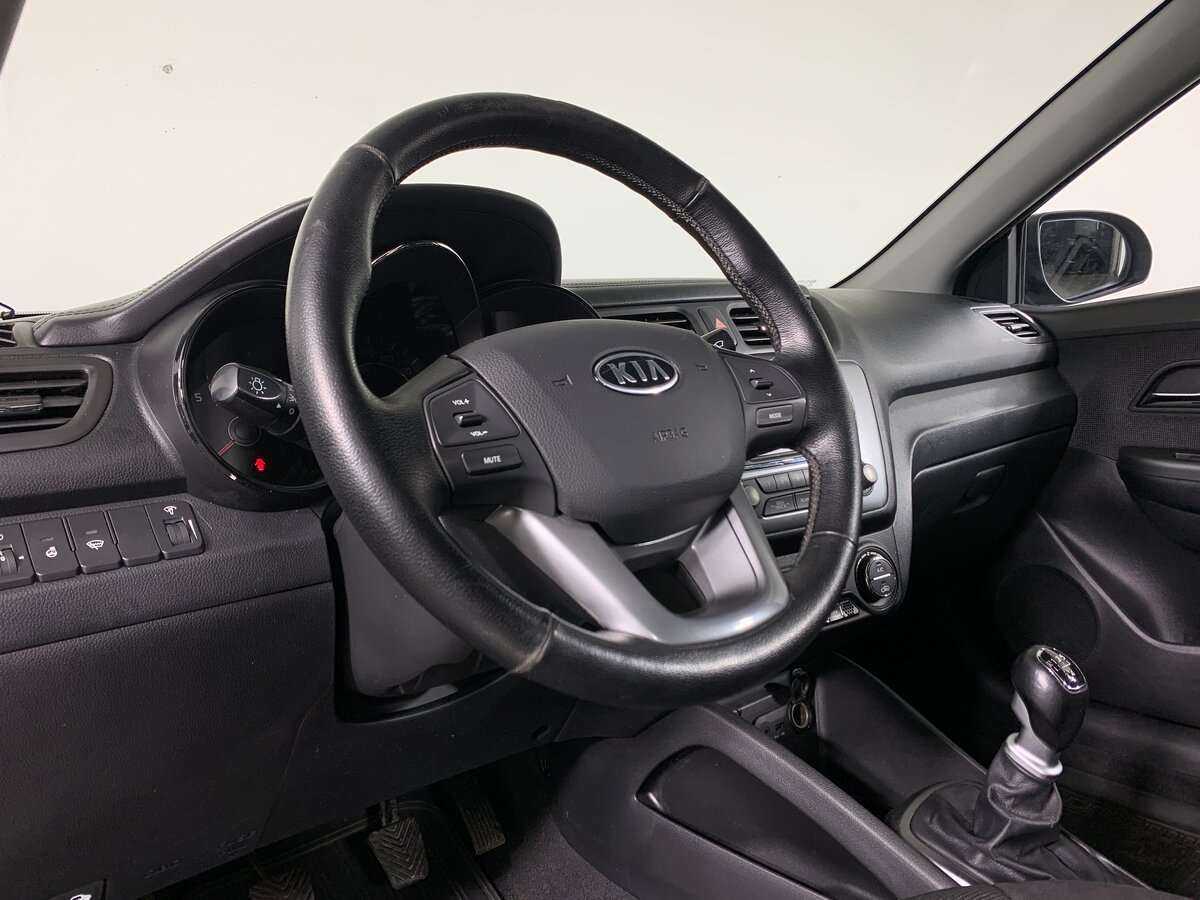 Купить Kia Rio с пробегом. Фото: #11