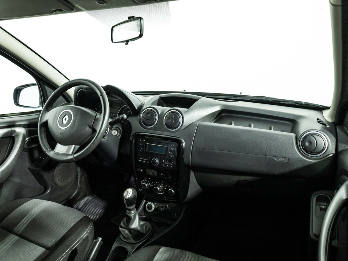 Купить Renault Duster с пробегом. Фото: #8