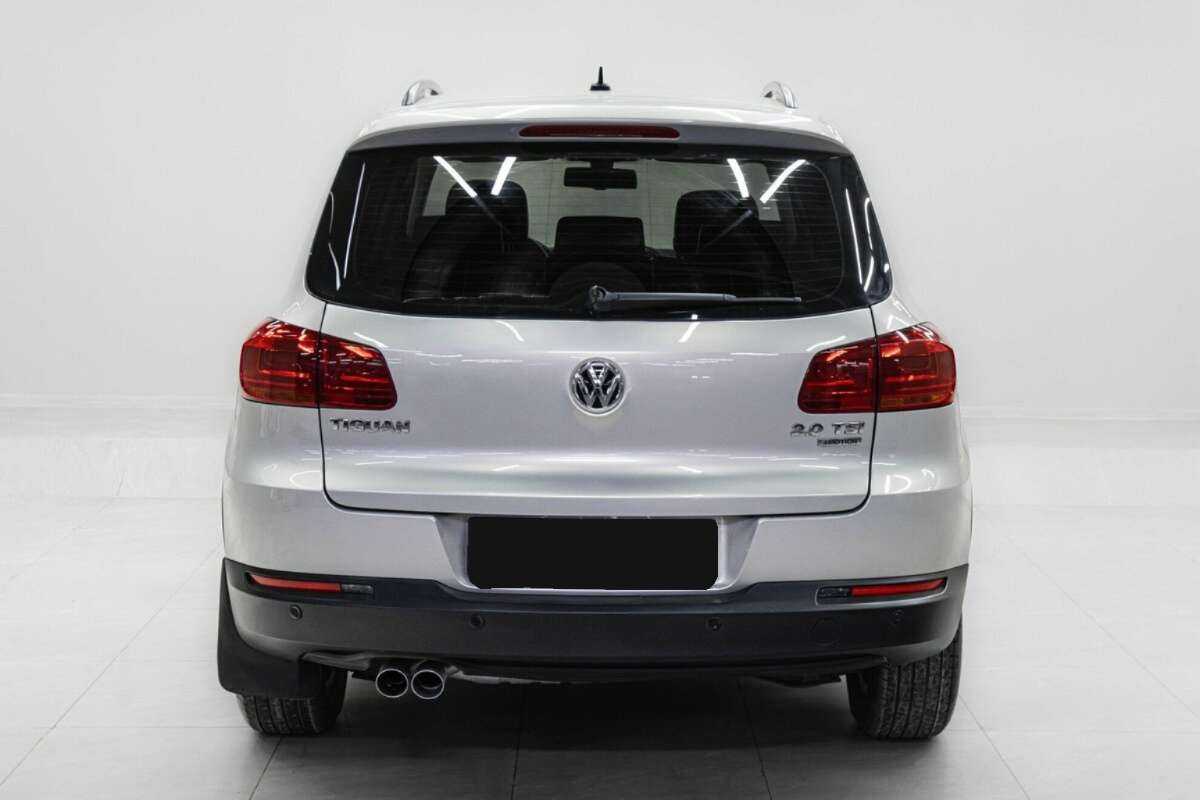 Купить Volkswagen Tiguan с пробегом. Фото: #4
