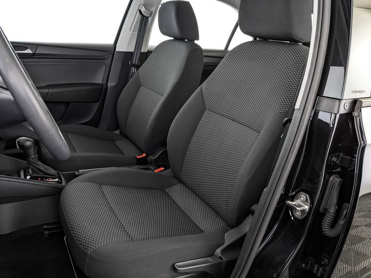 Купить Volkswagen Polo с пробегом. Фото: #18