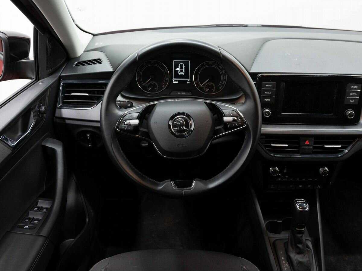 Купить Skoda Rapid с пробегом. Фото: #13