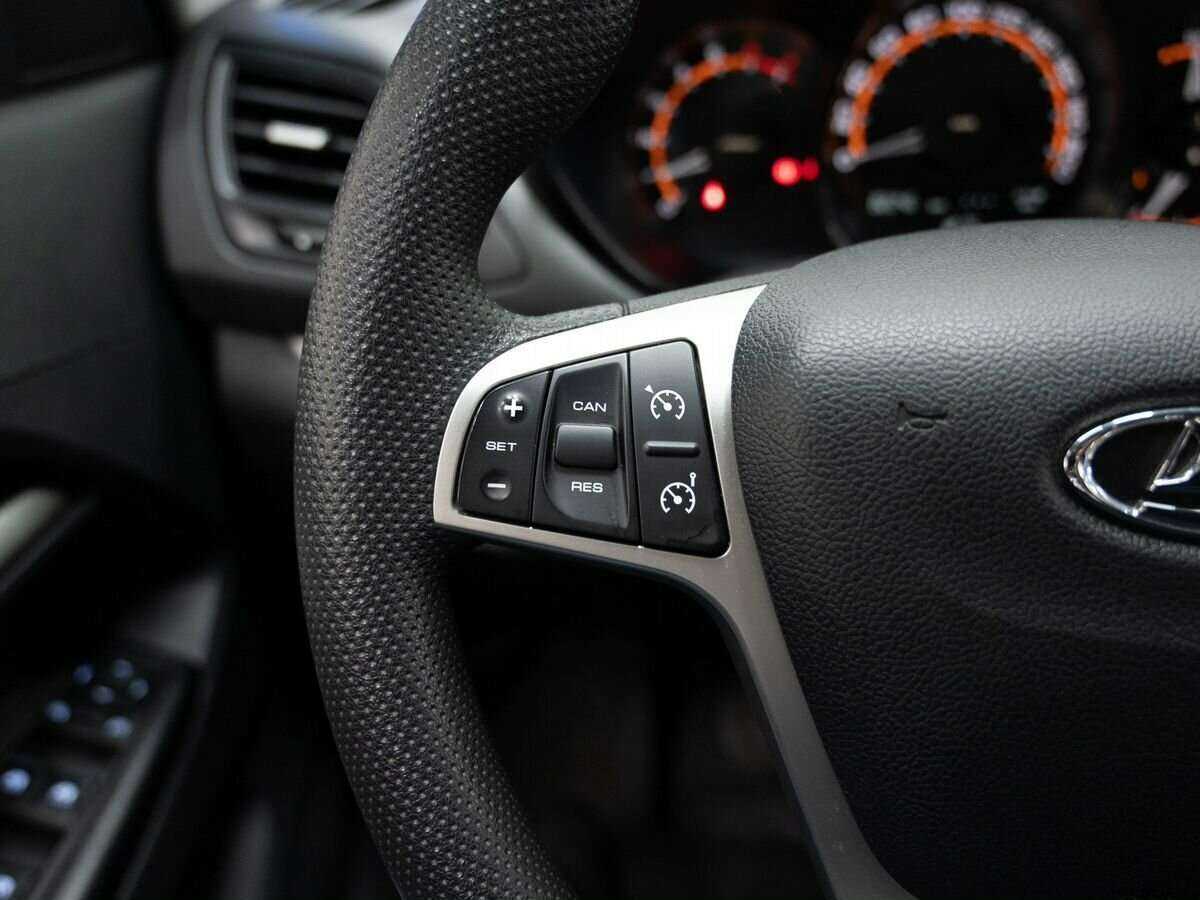 Купить Lada (ВАЗ) Vesta с пробегом. Фото: #15