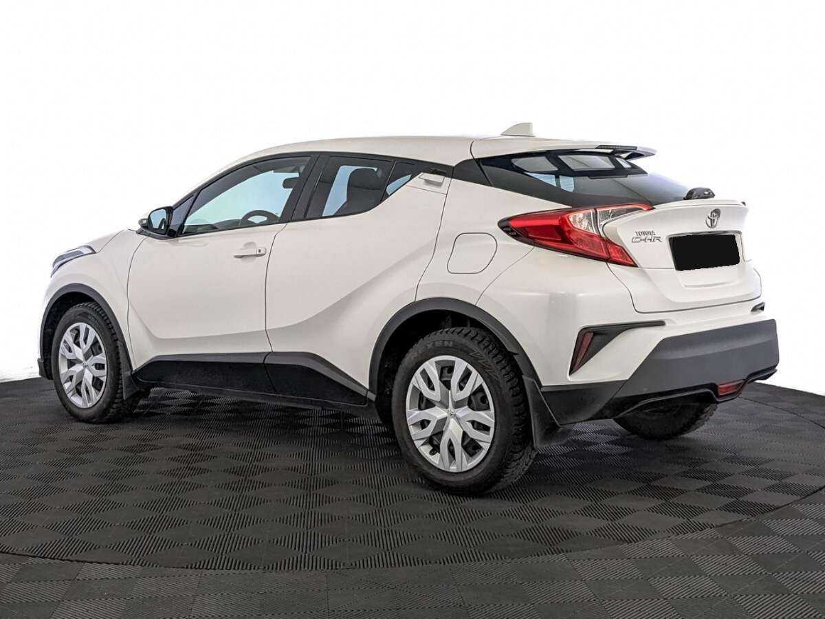 Купить Toyota C-HR с пробегом. Фото: #5