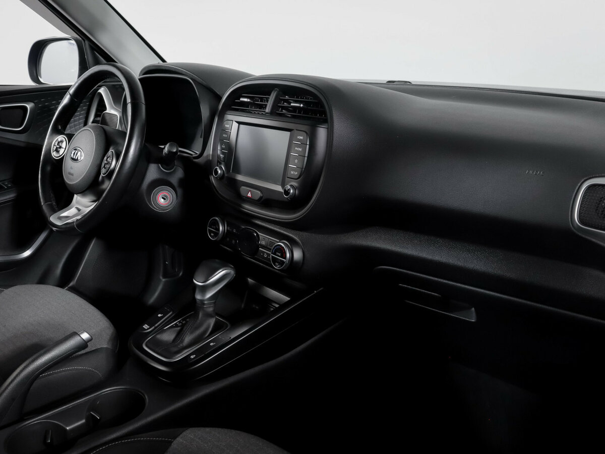 Купить Kia Soul с пробегом. Фото: #8