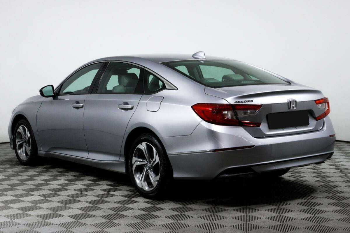 Купить Honda Accord с пробегом. Фото: #6