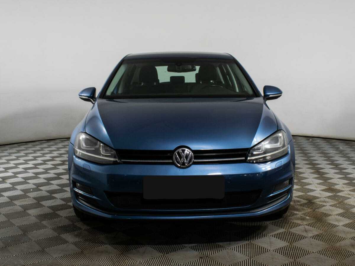 Купить Volkswagen Golf с пробегом. Фото: #1