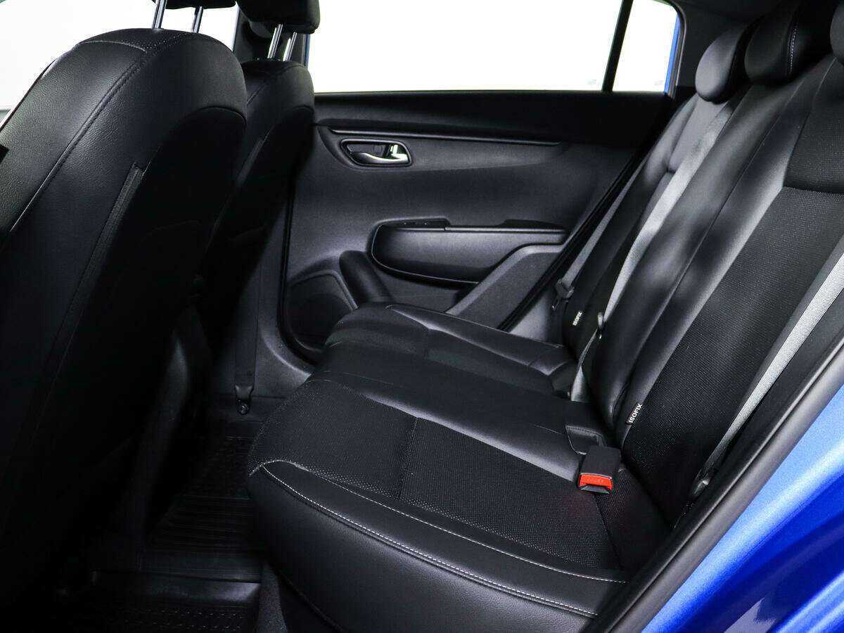 Купить Kia Rio с пробегом. Фото: #9