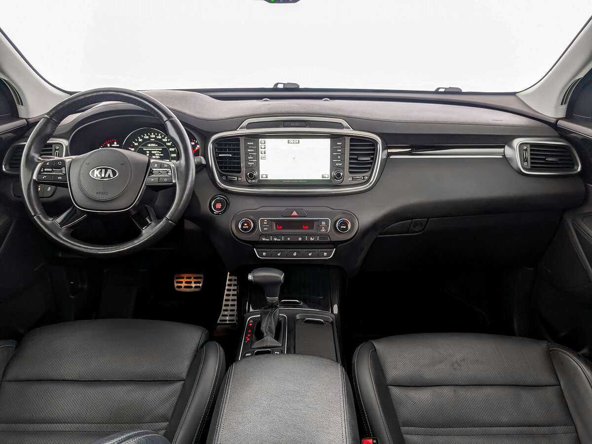 Купить Kia Sorento с пробегом. Фото: #11