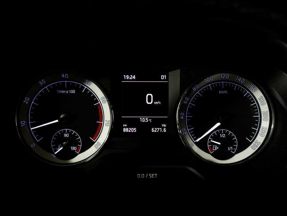 Купить Skoda Octavia с пробегом. Фото: #10