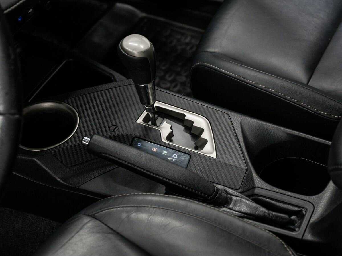 Купить Toyota RAV4 с пробегом. Фото: #16