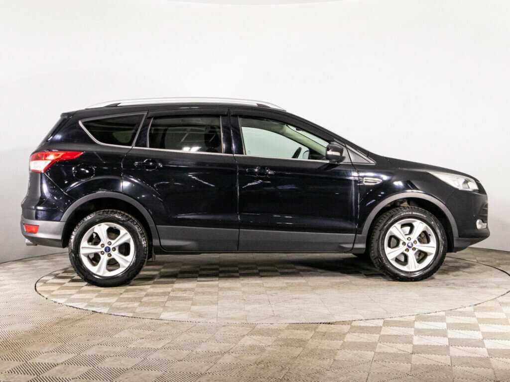 Купить Ford Kuga с пробегом. Фото: #3