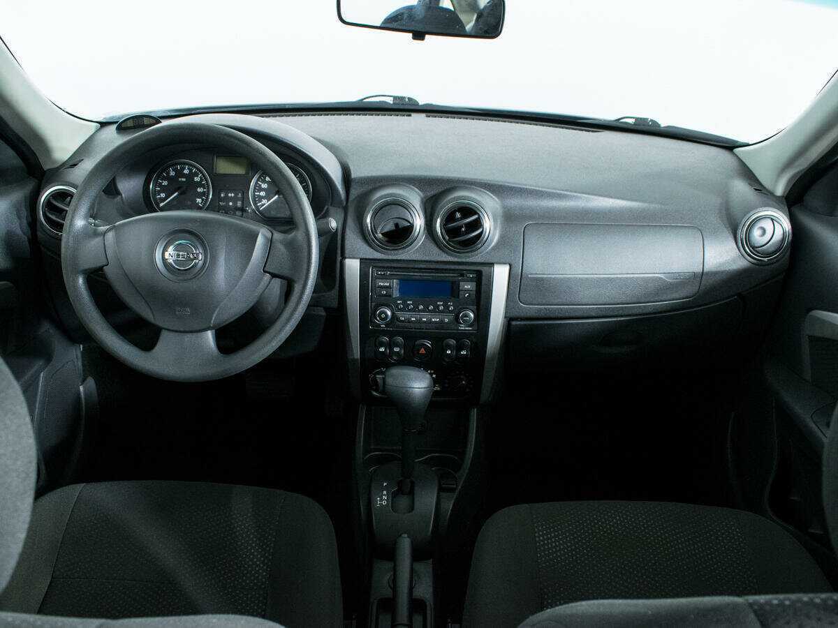 Купить Nissan Almera с пробегом. Фото: #10