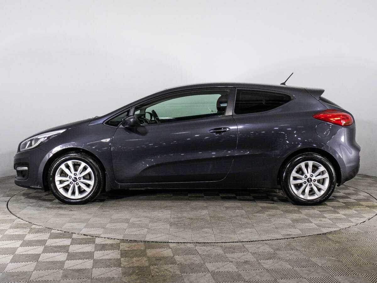 Купить Kia Ceed с пробегом. Фото: #7