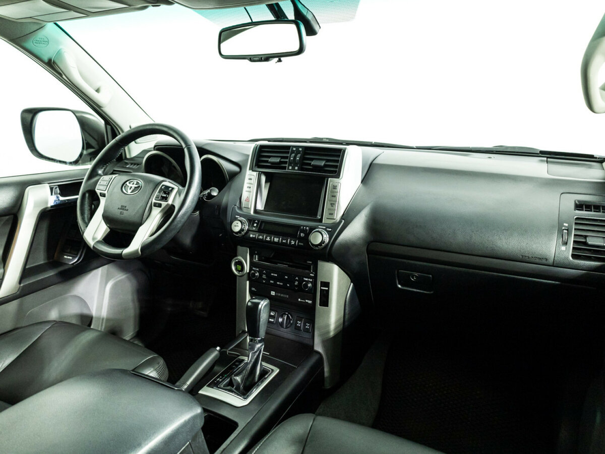 Купить Toyota Land Cruiser Prado с пробегом. Фото: #6