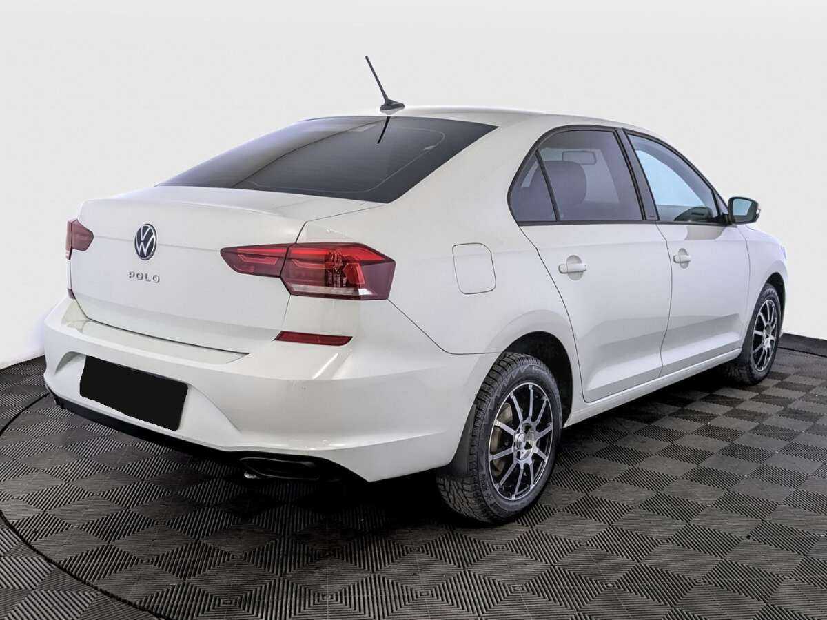 Купить Volkswagen Polo с пробегом. Фото: #4