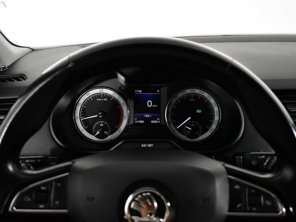 Купить Skoda Octavia с пробегом. Фото: #10