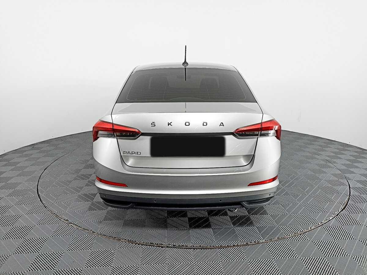 Купить Skoda Rapid с пробегом. Фото: #5
