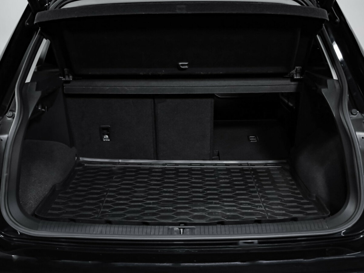 Купить Volkswagen Tiguan с пробегом. Фото: #29