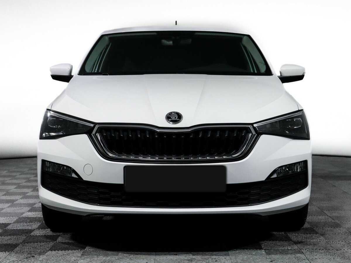 Купить Skoda Rapid с пробегом. Фото: #1