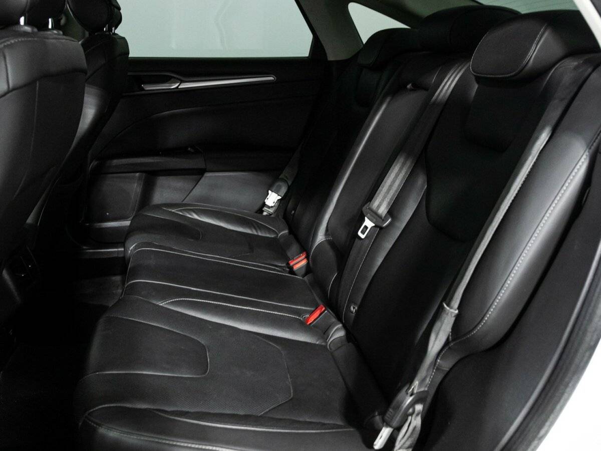 Купить Ford Mondeo с пробегом. Фото: #7