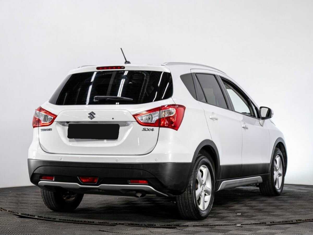 Купить Suzuki SX4 с пробегом. Фото: #3