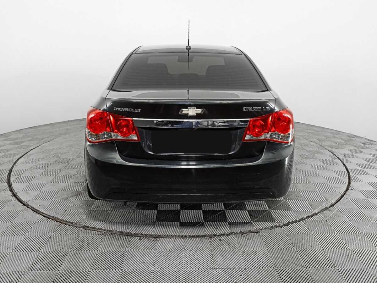 Купить Chevrolet Cruze с пробегом. Фото: #4