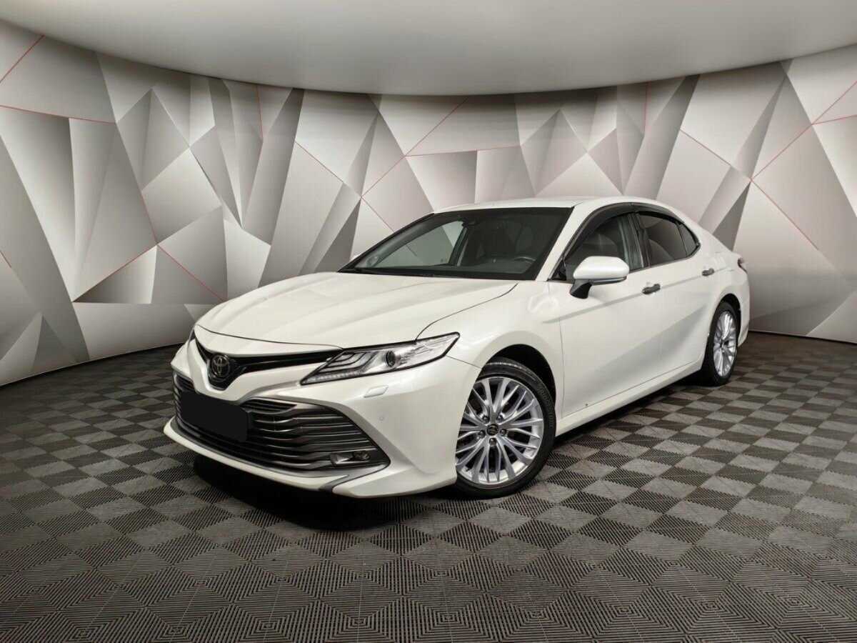 Купить Toyota Camry с пробегом. Посмотреть фото