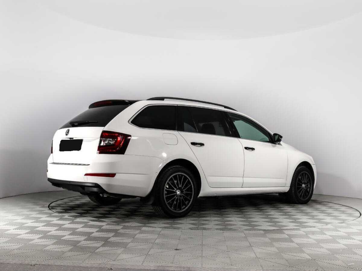 Купить Skoda Octavia с пробегом. Фото: #4