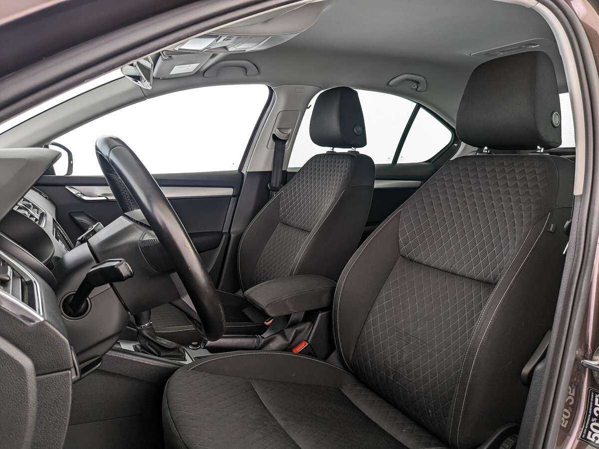 Купить Skoda Octavia с пробегом. Фото: #19