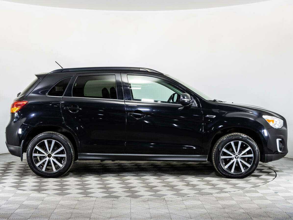 Купить Mitsubishi ASX с пробегом. Фото: #3